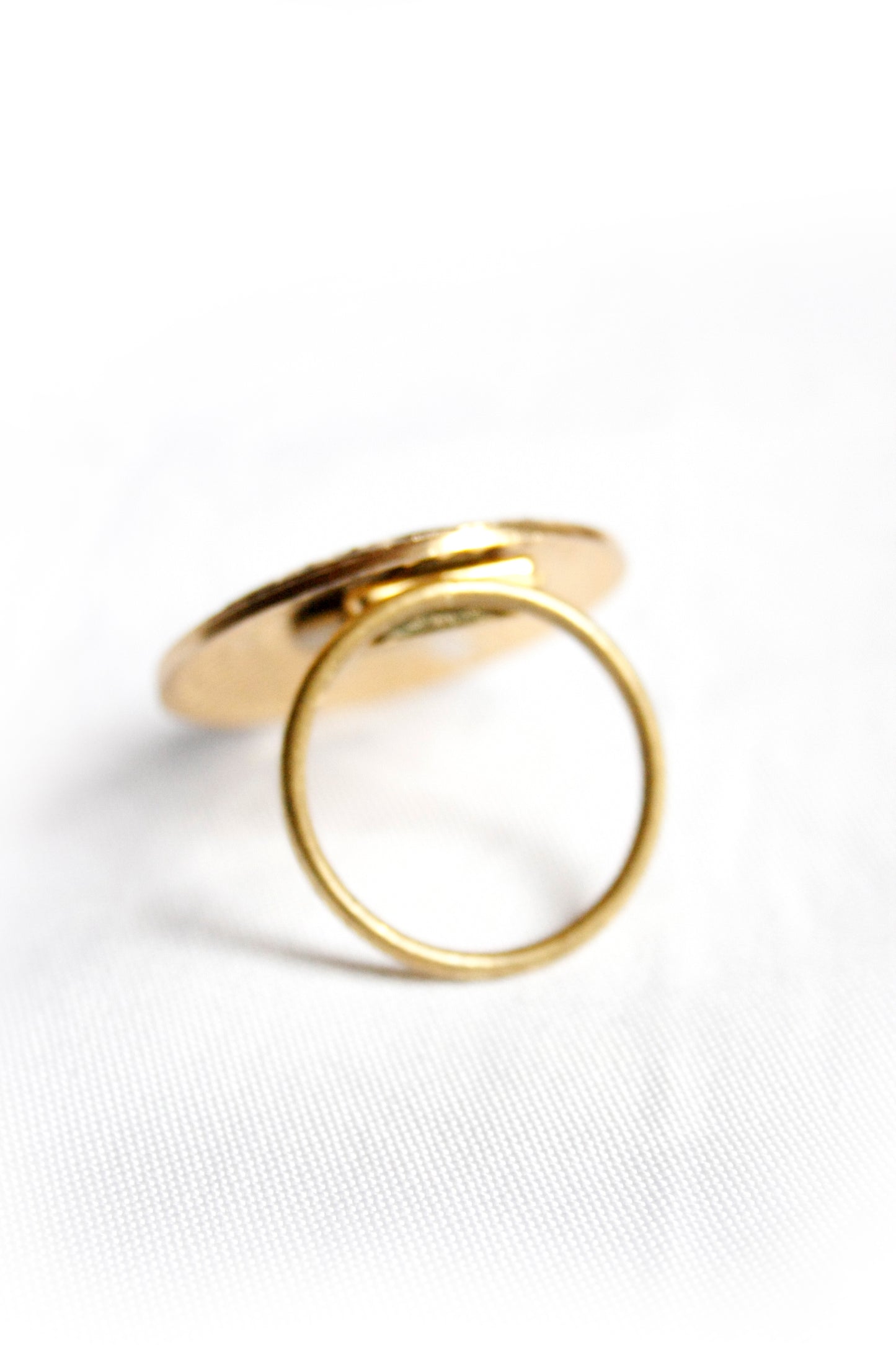 Wild Rag Clip Round Gold