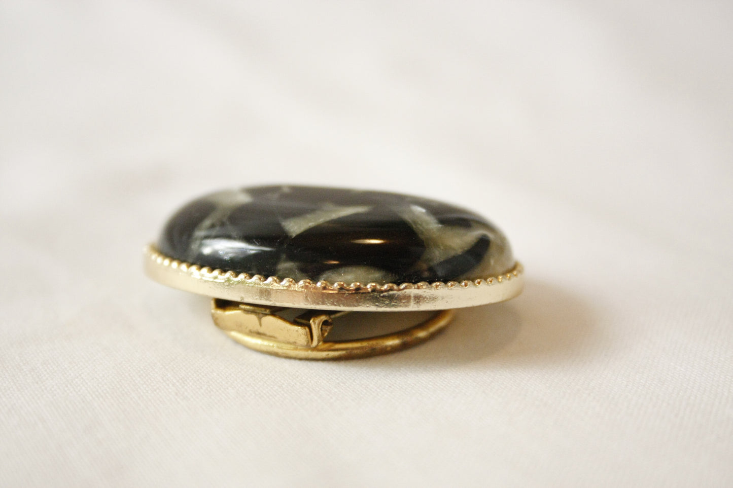 Wild Rag Clip oval Marble