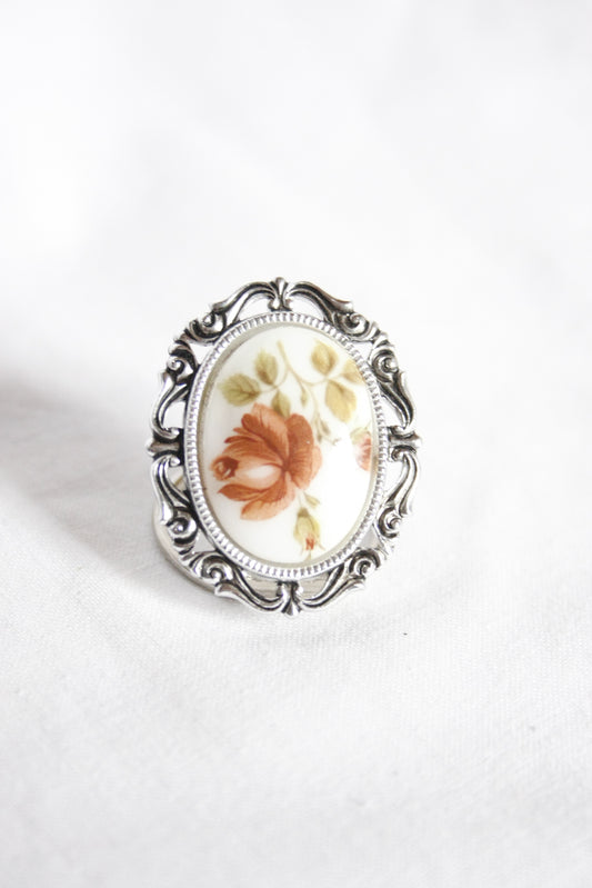 Wild Rag Clip Blumen Motiv Silber Oval