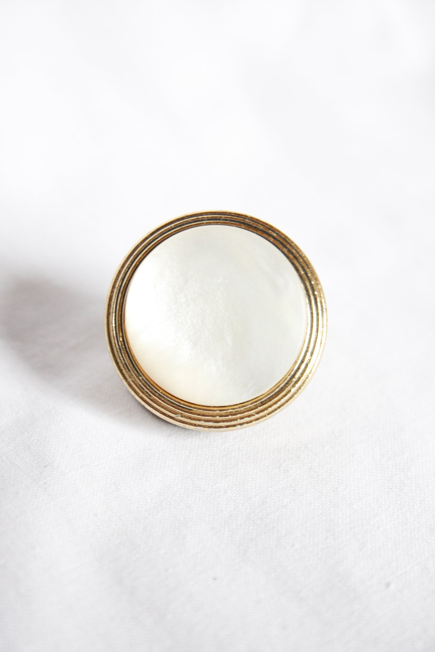 Wild Rag Clip Gold Perlmutt