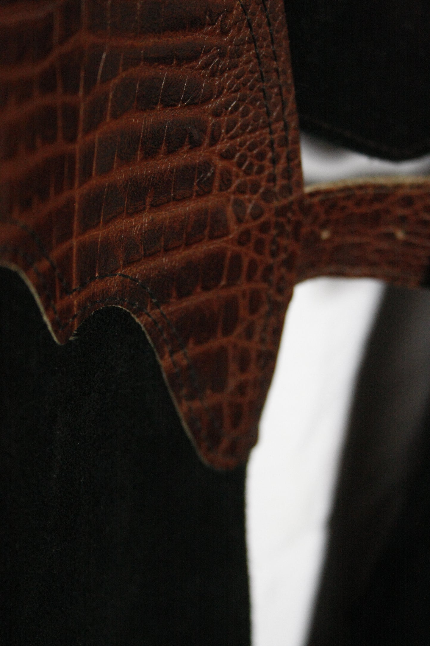 Chaps "Croco" Leather Black XS