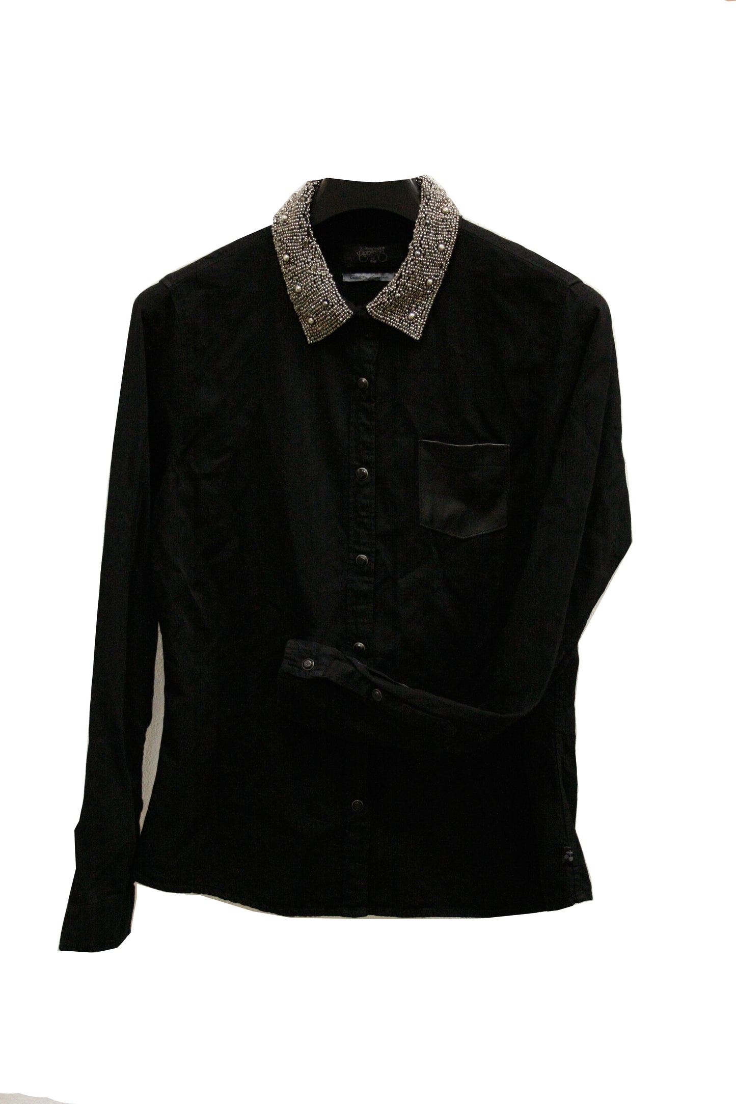 Show Shirt bestickt Größe M