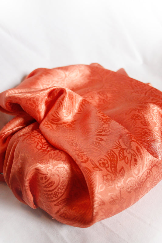 Vintage Wild Rag L 100% Silk